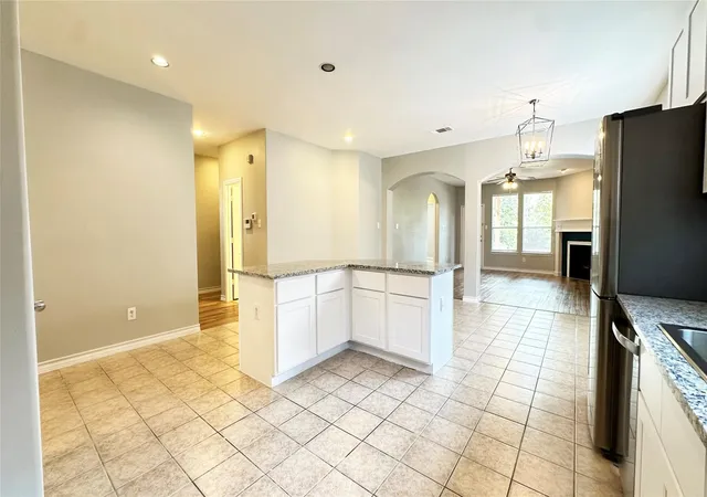 Photo 3 of Sale Pending at 5813 Fathom Dr, Fort Worth, TX 76135 | MLS# 21253607 | Listing updated on 2026-09-11