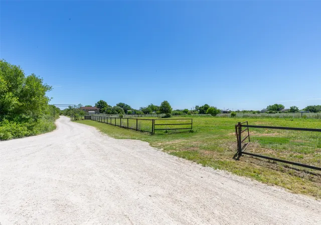 Photo 3 of Single family home for sale at 10227 County Road 379, Hawley, TX 79525 | MLS# 21252847 | Listing updated on 2026-09-30