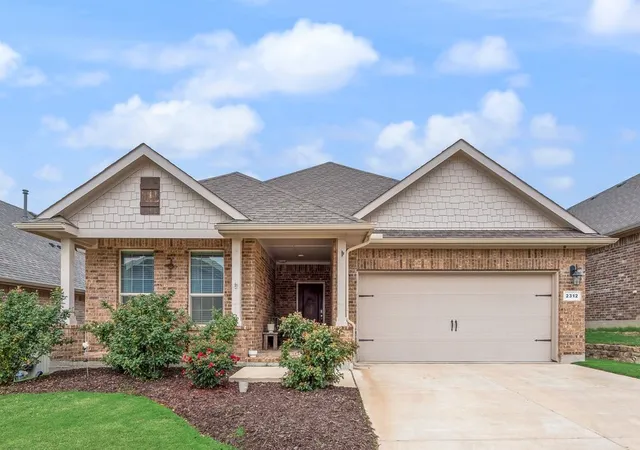 Photo 2 of Single family home for sale at 2312 Shorthorn Dr, Justin, TX 76247 | MLS# 21253317 | Listing updated on 2026-09-12