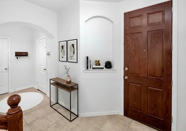 Photo 3 of Townhouse for sale at 1619 Southwestern Dr, Allen, TX 75013 | MLS# 21248645 | Listing updated on 2026-09-11