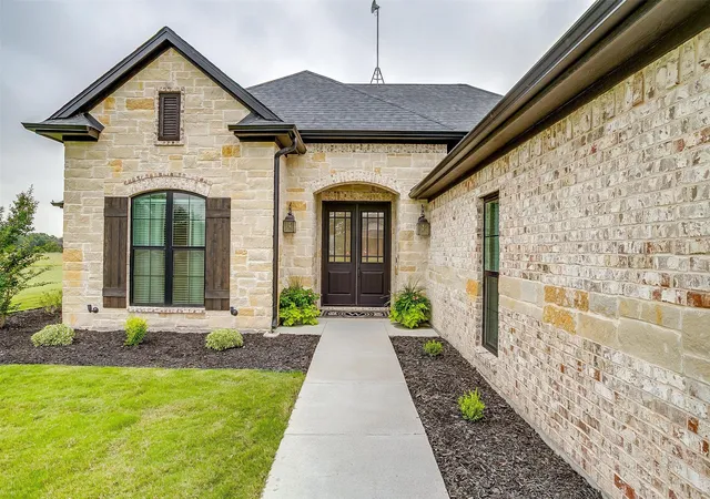 Photo 4 of Single family home for sale at 850 Mcclendon Walker Rd, Aledo, TX 76008 | MLS# 21254158 | Listing updated on 2026-10-01