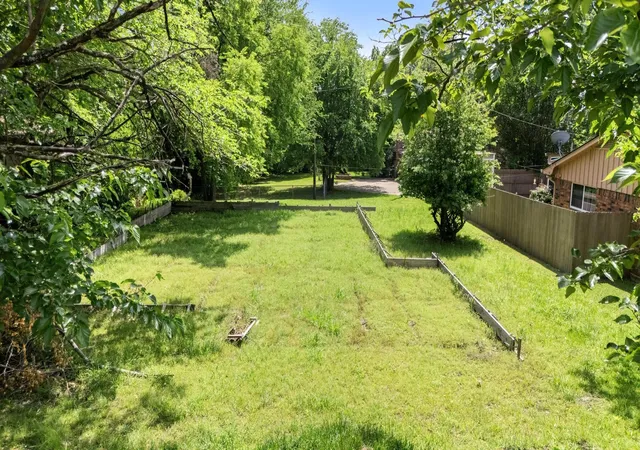 Photo 2 of Land for sale at 602 Wes Michael Rd, Bonham, TX 75418 | MLS# 21252556 | Listing updated on 2026-09-15