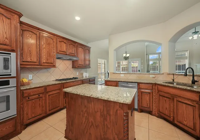 Photo 3 of Single family home for sale at 12533 Tyler Dr, Frisco, TX 75035 | MLS# 21252228 | Listing updated on 2026-09-13