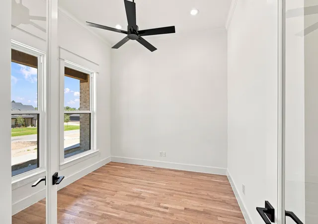 Photo 2 of Single family home for sale at 108 Aledo Heights Dr, Aledo, TX 76008 | MLS# 21255253 | Listing updated on 2026-10-06