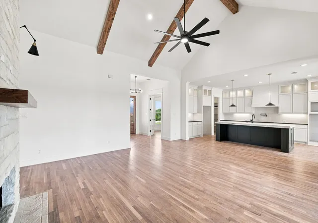 Photo 4 of Single family home for sale at 108 Aledo Heights Dr, Aledo, TX 76008 | MLS# 21255253 | Listing updated on 2026-10-06