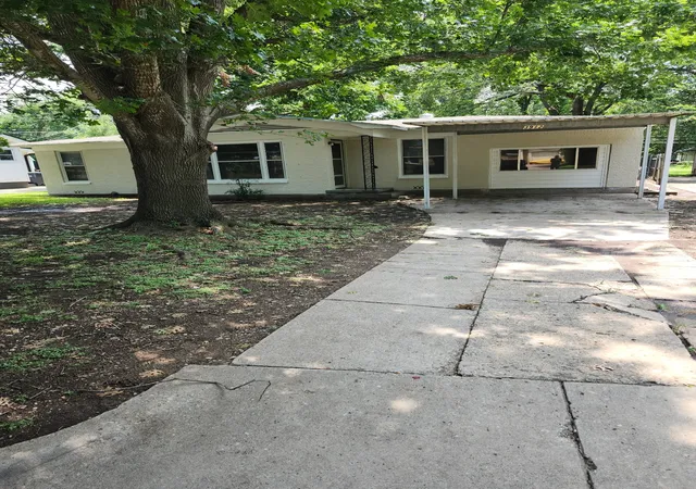 Photo 2 of Single family home for sale at 3912 N 22nd St, Waco, TX 76708 | MLS# 21255430 | Listing updated on 2026-09-24