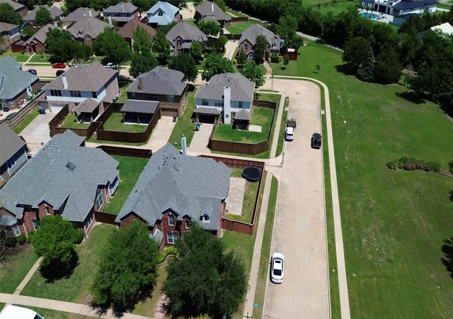 Photo 3 of Single family home for sale at 804 Rushmore Dr, Allen, TX 75002 | MLS# 21255458 | Listing updated on 2026-09-16