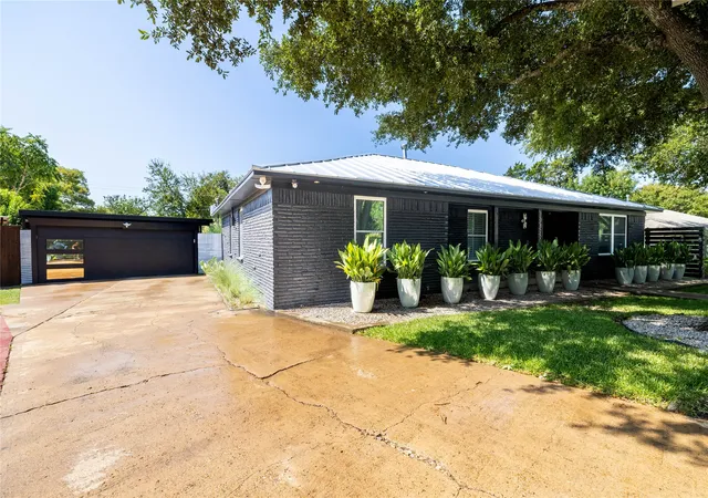 Photo 2 of Single family home for sale at 10872 Caprock Cir, Dallas, TX 75218 | MLS# 21240754 | Listing updated on 2026-09-13