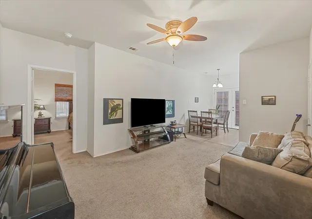 Photo 2 of Single family home for sale at 113 Heritage Ct, Seagoville, TX 75159 | MLS# 21252304 | Listing updated on 2026-09-04