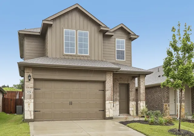Photo 1 of Single family home for sale at 928 Jefferson Wy, Sherman, TX 75090 | MLS# 21255794 | Listing updated on 2026-10-01