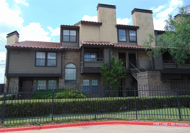 Photo 1 of Condo for sale at 4800 Northway Dr #2A, Dallas, TX 75206 | MLS# 21255286 | Listing updated on 2026-09-15