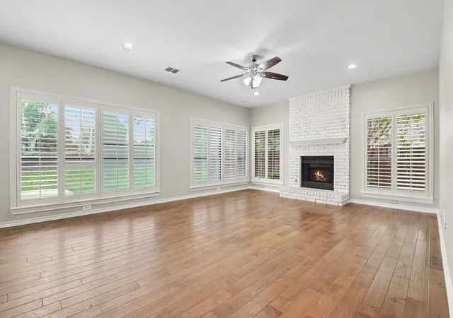 Photo 3 of Single family home for sale at 1732 Snowmass Dr, Plano, TX 75025 | MLS# 21255636 | Listing updated on 2026-09-08