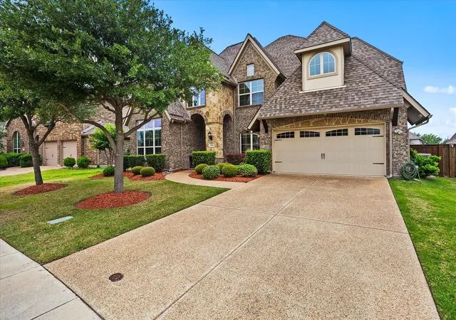 Photo 3 of Sale Pending at 1056 Knoxbridge Rd, Forney, TX 75126 | MLS# 21256380 | Listing updated on 2026-09-14