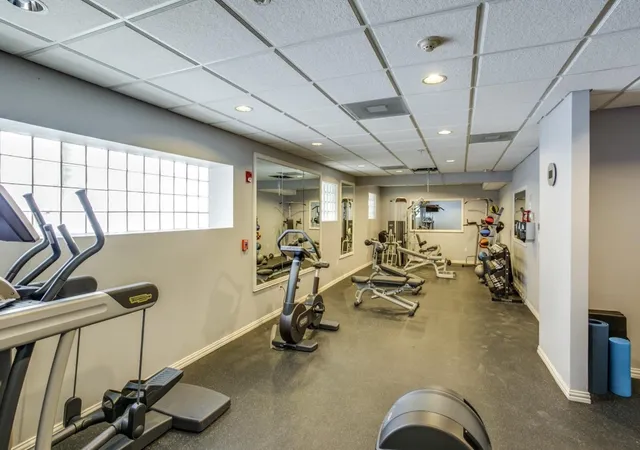 Photo 2 of Sale Pending at 2305 Worthington St #219, Dallas, TX 75204 | MLS# 21255133 | Listing updated on 2026-09-09