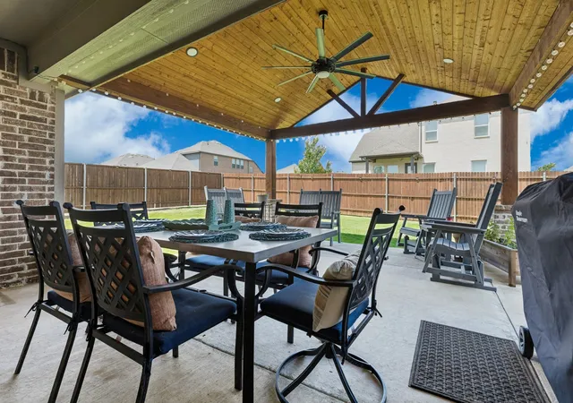 Photo 1 of Single family home for sale at 1201 Misty Ridge Dr, Justin, TX 76247 | MLS# 21251796 | Listing updated on 2026-09-16