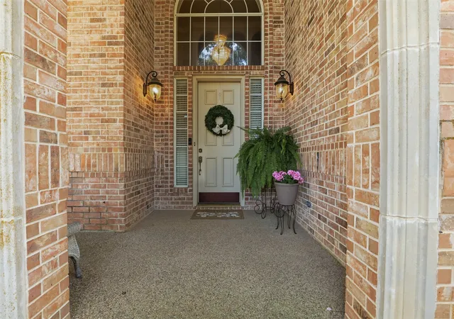Photo 2 of Single family home for sale at 1612 Wingate Ct, Keller, TX 76248 | MLS# 21243342 | Listing updated on 2026-10-03