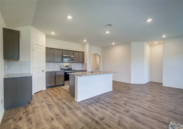 Photo 1 of Single family home for sale at 702 Saddle Oak Ln, Josephine, TX 75189 | MLS# 21255494 | Listing updated on 2026-09-13