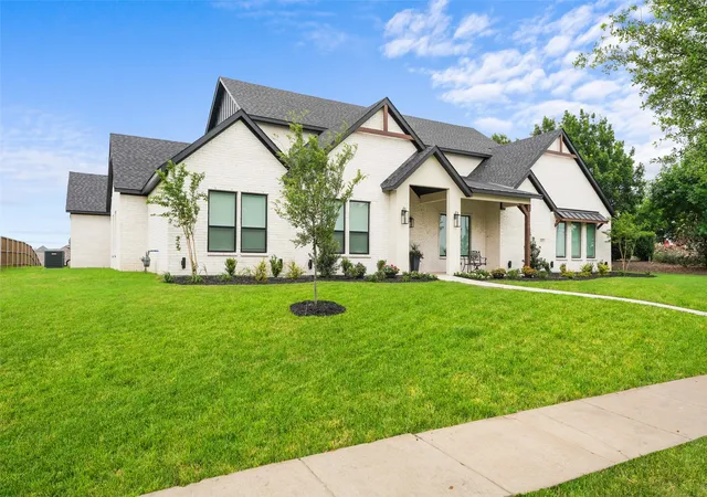Photo 3 of Single family home for sale at 1002 Devonshire Dr N, Forney, TX 75126 | MLS# 21255903 | Listing updated on 2026-09-12