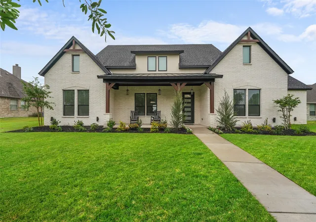 Photo 1 of Single family home for sale at 1018 Devonshire Dr N, Forney, TX 75126 | MLS# 21255973 | Listing updated on 2026-08-02
