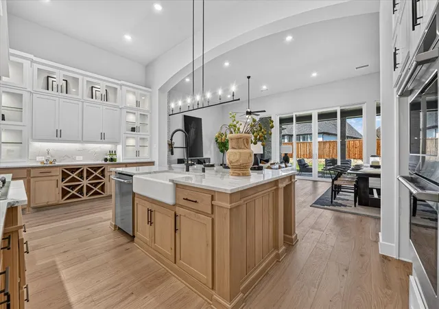 Photo 3 of Single family home for sale at 1617 Sandbrock Dr, Aubrey, TX 76227 | MLS# 21256435 | Listing updated on 2026-09-14