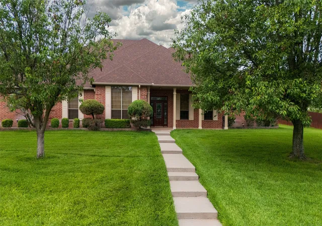 Photo 1 of Sale Pending at 1226 Forest Park Dr, Weatherford, TX 76087 | MLS# 21252511 | Listing updated on 2026-09-10