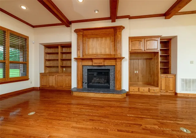 Photo 3 of Sale Pending at 1226 Forest Park Dr, Weatherford, TX 76087 | MLS# 21252511 | Listing updated on 2026-09-10