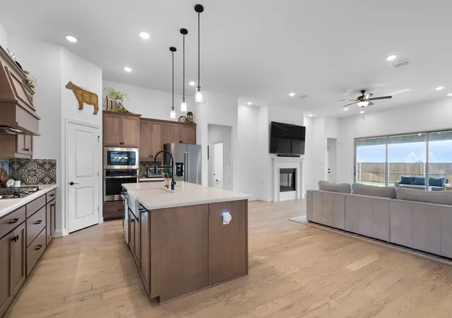 Photo 3 of Sale Pending at 328 Savannah Ln, Little Elm, TX 75068 | MLS# 21247243 | Listing updated on 2026-10-05