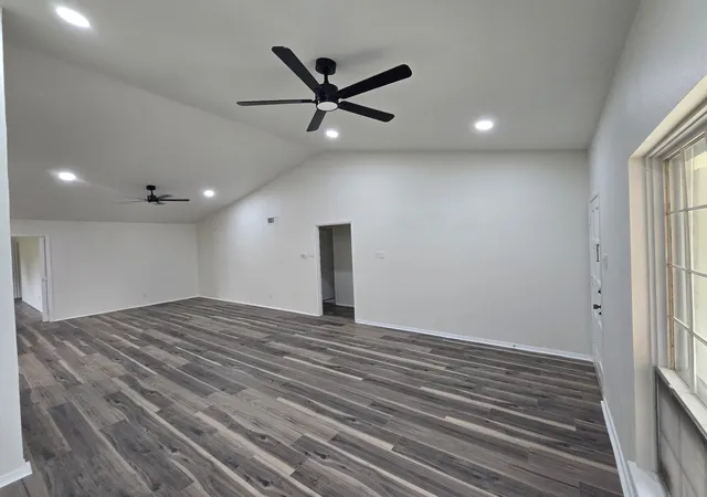 Photo 4 of Single family home for sale at 614 W Grenoble Dr, Grand Prairie, TX 75052 | MLS# 21256612 | Listing updated on 2026-07-30
