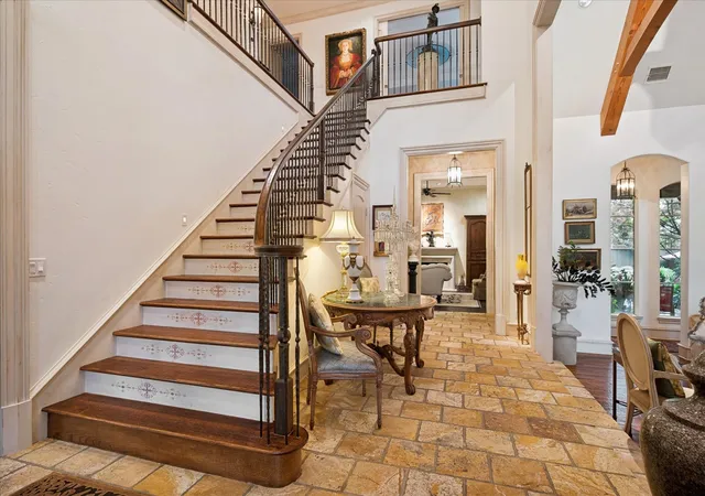 Photo 4 of Single family home for sale at 5332 Longvue Dr, Frisco, TX 75034 | MLS# 21252077 | Listing updated on 2026-09-29