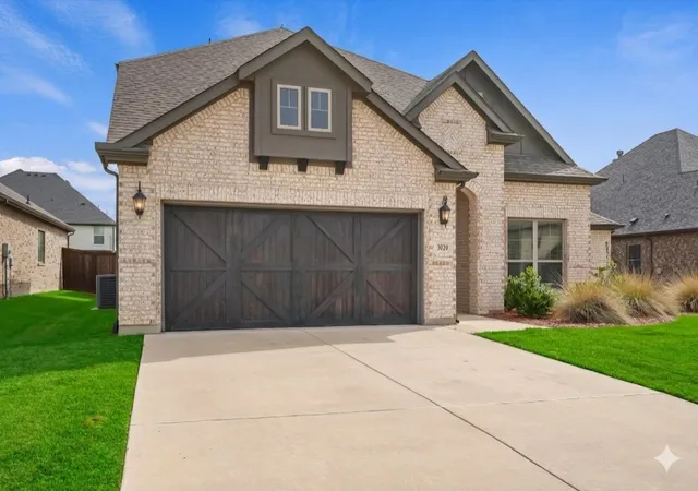 Photo 3 of Single family home for sale at 3020 Capital Hill Dr, Burleson, TX 76028 | MLS# 21241288 | Listing updated on 2026-10-05