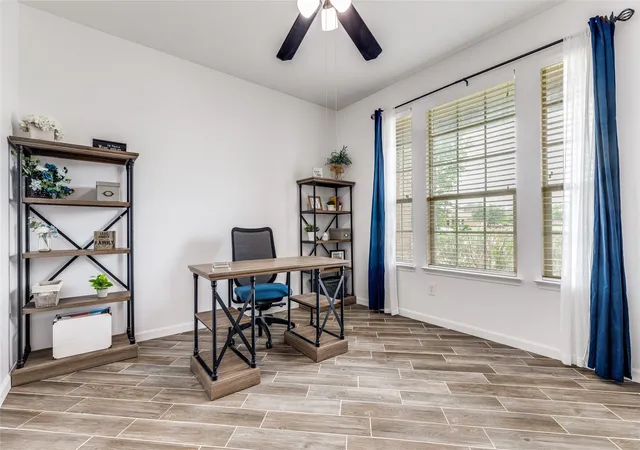 Photo 3 of Single family home for sale at 1800 Rodeo Dr, Anna, TX 75409 | MLS# 21256219 | Listing updated on 2026-10-01