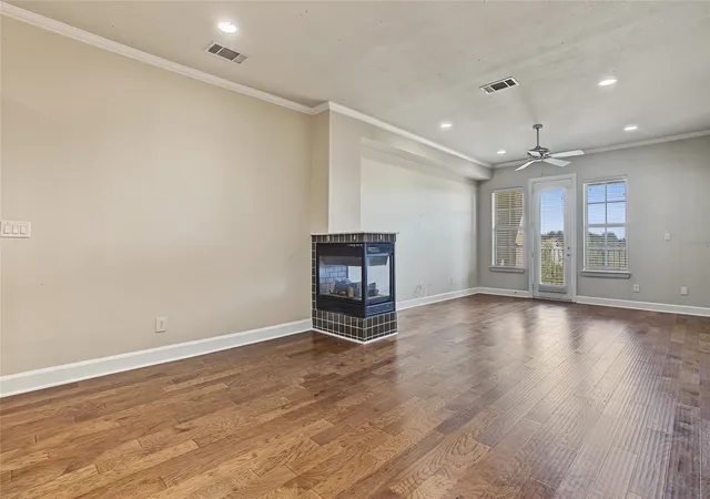 Listing Photo 1 - Condo for sale in building located at 2800 Sandage Ave, Fort Worth, TX 76109 - Unit #206