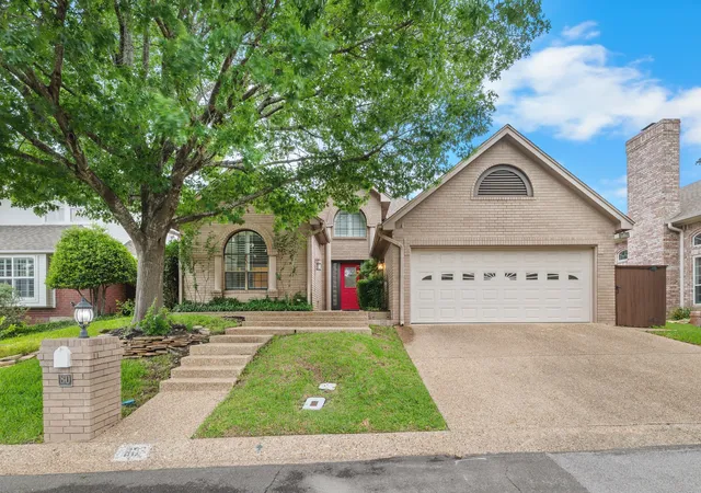 Photo 1 of Single family home for sale at 80 Sugar Creek Pl, Woodway, TX 76712 | MLS# 21256517 | Listing updated on 2026-07-30
