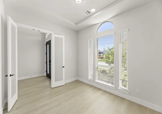 Photo 3 of Single family home for sale at 12434 Beaver Creek Rd, Frisco, TX 75035 | MLS# 21257618 | Listing updated on 2026-09-14