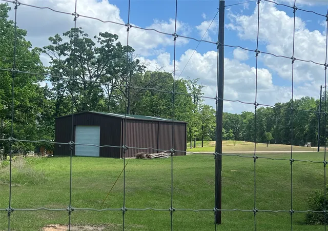 Photo 3 of Single family home for sale at Lot 10 Esquire Estates Rd, Mabank, TX 75156 | MLS# 21255952 | Listing updated on 2026-08-01