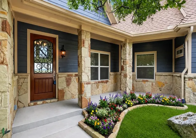 Photo 2 of Mansion for sale at 18302 Austin Blvd, Lago Vista, TX 78645 | MLS# 21194342 | Listing updated on 2026-07-28