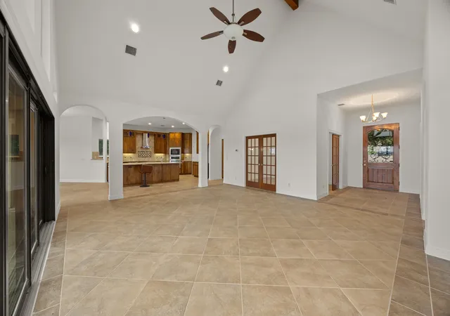 Photo 4 of Single family home for sale at 18302 Austin Blvd, Lago Vista, TX 78645 | MLS# 21194342 | Listing updated on 2026-07-28