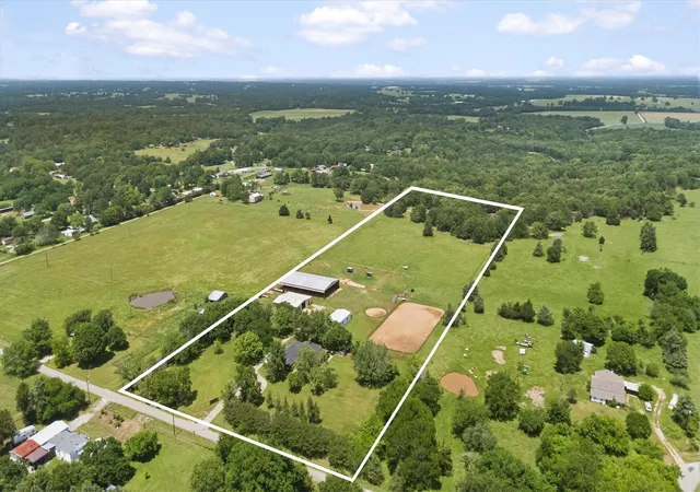 Photo 3 of Single family home for sale at 219 Friends Rd, Denison, TX 75021 | MLS# 21257706 | Listing updated on 2026-09-27