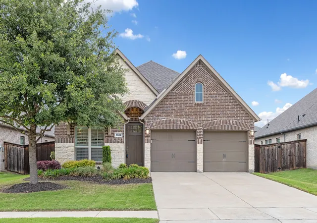 Photo 1 of Single family home for sale at 8604 Holliday Creek Wy, Mc Kinney, TX 75071 | MLS# 21256728 | Listing updated on 2026-09-28