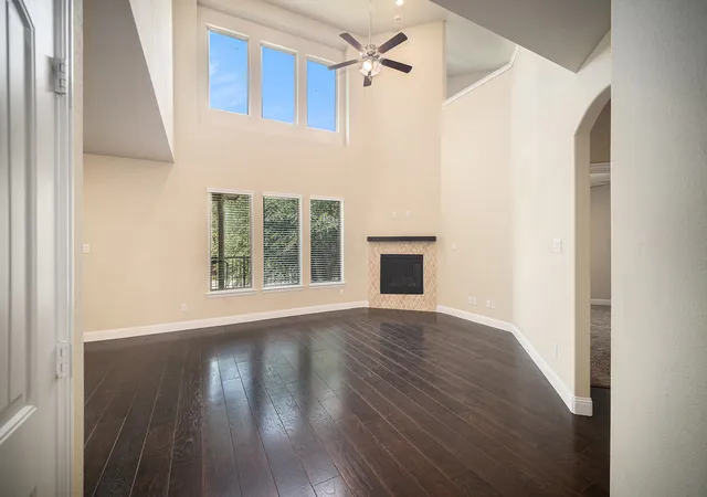 Photo 4 of Townhouse for sale at 7104 Rose Quartz Ct, Fort Worth, TX 76132 | MLS# 21258852 | Listing updated on 2026-09-24
