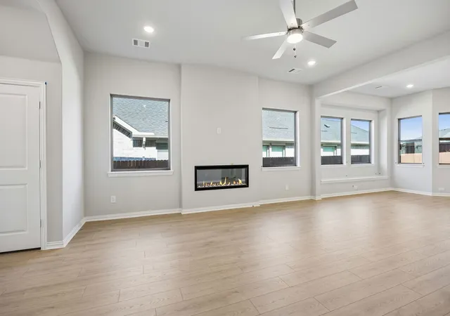 Photo 4 of Sale Pending at 3937 Lakefield Dr, Heartland, TX 75114 | MLS# 21258989 | Listing updated on 2026-09-30