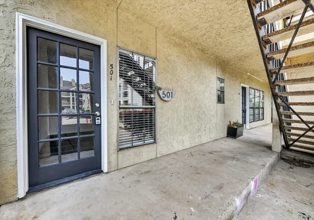 Photo 2 of Condo for sale at 4800 W Lovers Ln #501, Dallas, TX 75209 | MLS# 21258973 | Listing updated on 2026-09-13