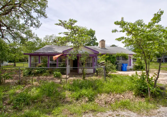 Photo 3 of Single family home for sale at 43 Pueblo, Gordonville, TX 76245 | MLS# 21259104 | Listing updated on 2026-09-08