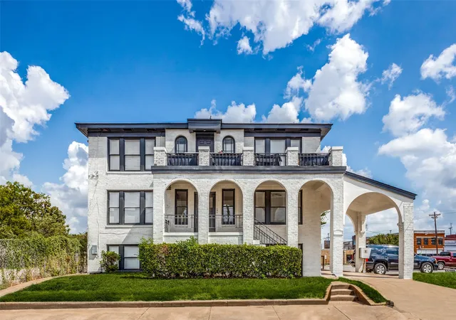 Multi family home for sale at 2309 Wesley St, Greenville, TX 75401 | MLS# 21256163