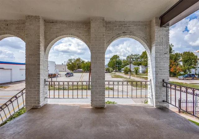 Photo 3 of Multi family home for sale at 2309 Wesley St, Greenville, TX 75401 | MLS# 21256163 | Listing updated on 2026-07-31