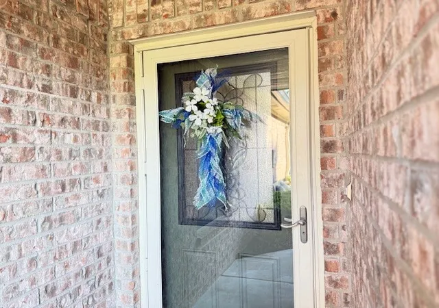Photo 4 of Single family home for sale at 9123 Darby Ln, Waco, TX 76712 | MLS# 21259397 | Listing updated on 2026-09-10