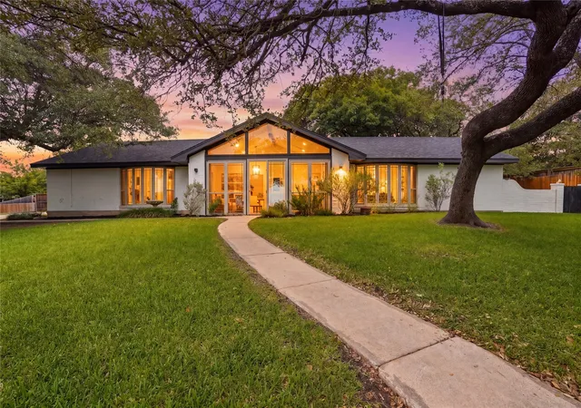 Photo 1 of Sale Pending at 7508 Timber Ridge Ct, Fort Worth, TX 76179 | MLS# 21259586 | Listing updated on 2026-09-15