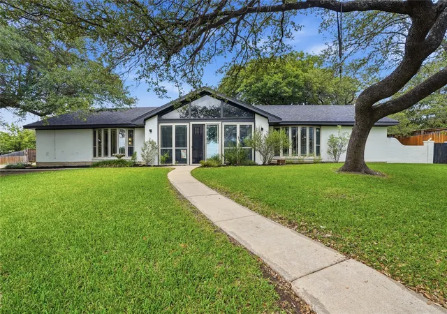 Photo 2 of Sale Pending at 7508 Timber Ridge Ct, Fort Worth, TX 76179 | MLS# 21259586 | Listing updated on 2026-09-15