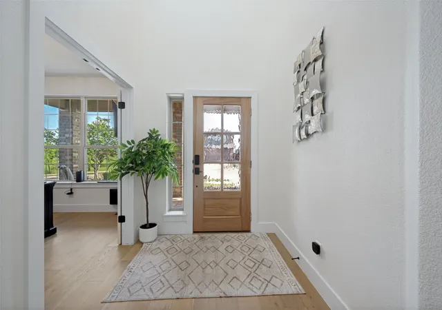 Photo 3 of Single family home for sale at 917 Cushing Dr, Fort Worth, TX 76177 | MLS# 21259747 | Listing updated on 2026-09-12