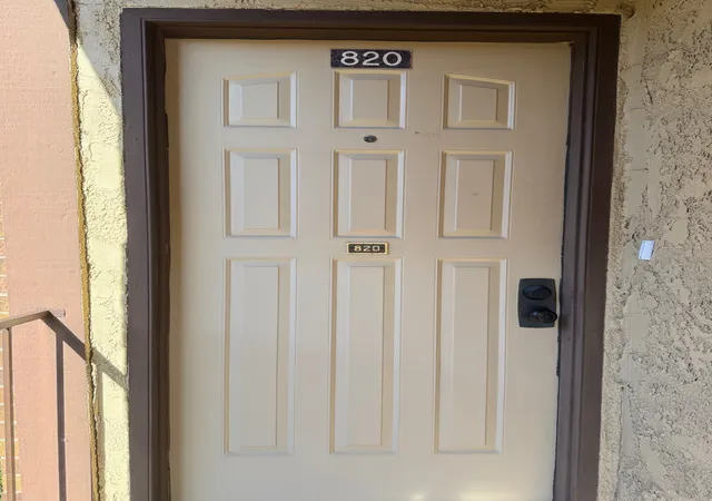 Photo 3 of Condo for sale at 1200 Calico Ln #820, Arlington, TX 76011 | MLS# 21259821 | Listing updated on 2026-09-12